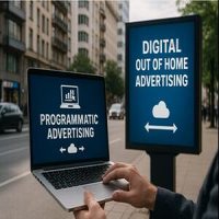 Publicitatea Programatica pe Ecrane Digitale: Evolutia DOOH in 2025